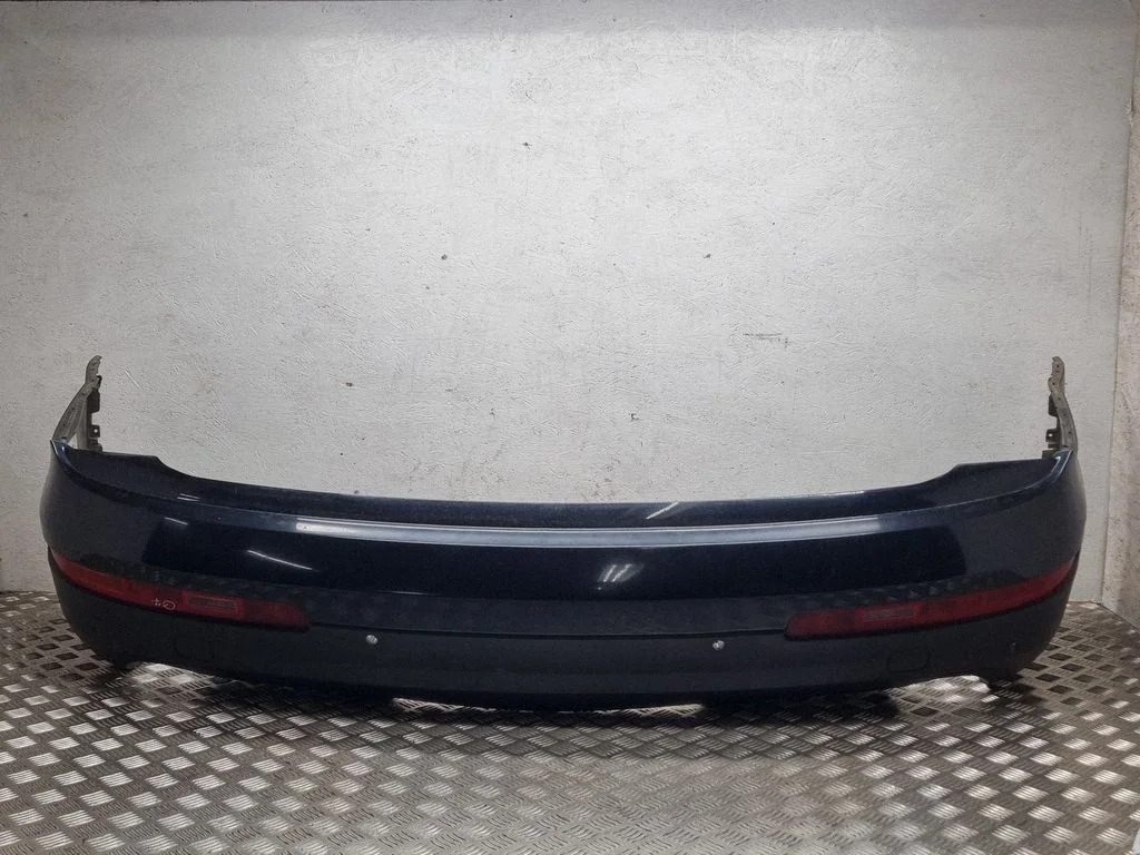 Tagumine kaitseraud – Audi Q7 4L (2005-2015)