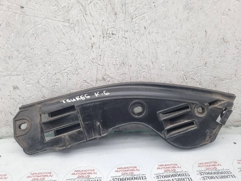 Tagumise kaitseraua kinnitusklamber – Volkswagen Touareg I (2002-2010)