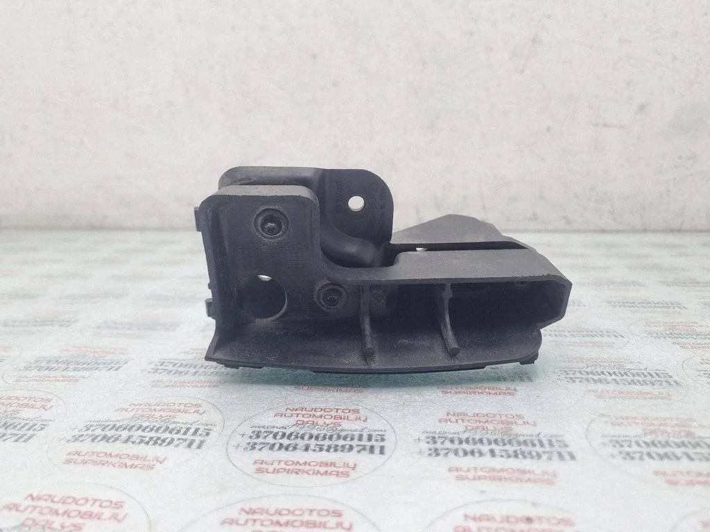 Rear bumper mounting bracket – Audi A6 Allroad C6 (2006-2011)