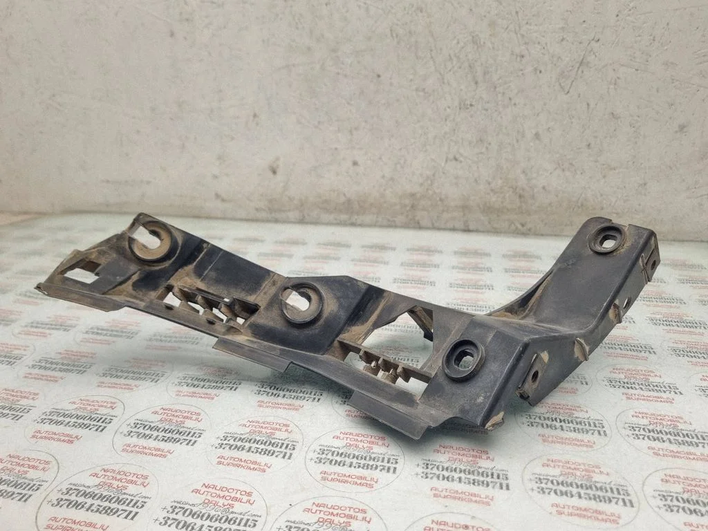 Rear bumper mounting bracket – Volkswagen Golf Plus (2005-2013)