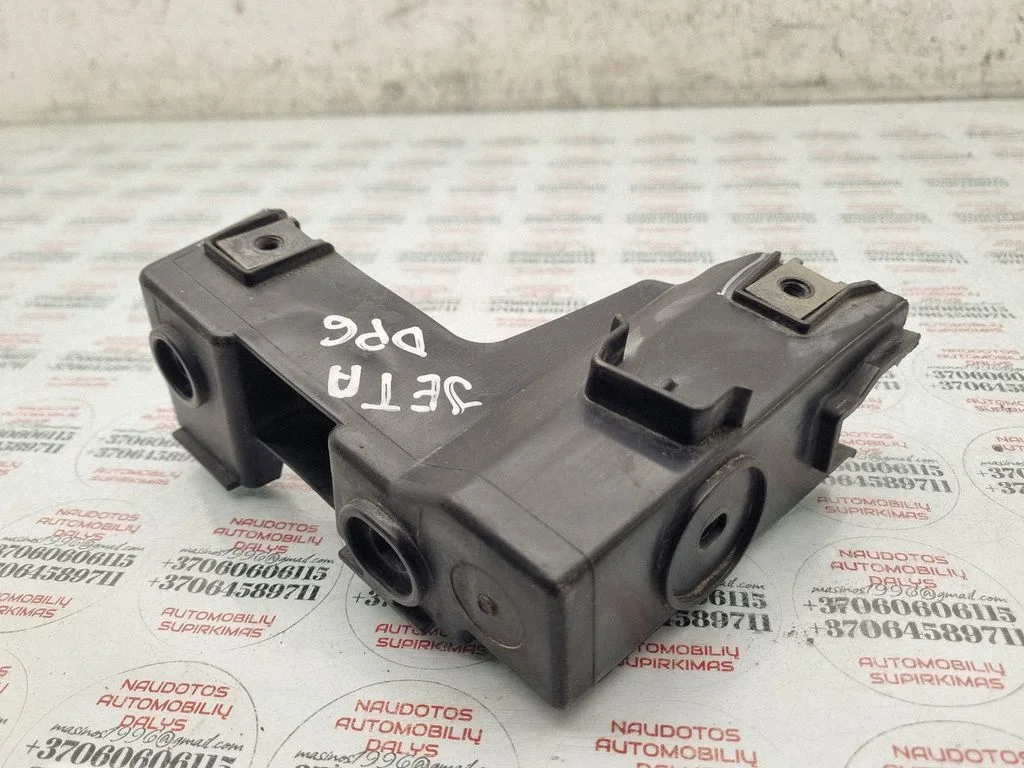 Aizmugurējā bufera turētājs 1K5807394A