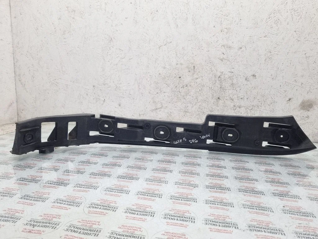Rear bumper mounting bracket 1K9807394