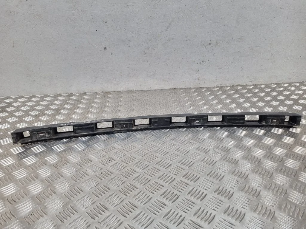 Rear bumper mounting bracket 1T0807863