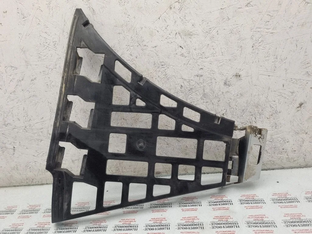 Rear bumper mounting bracket 1T0807378RH