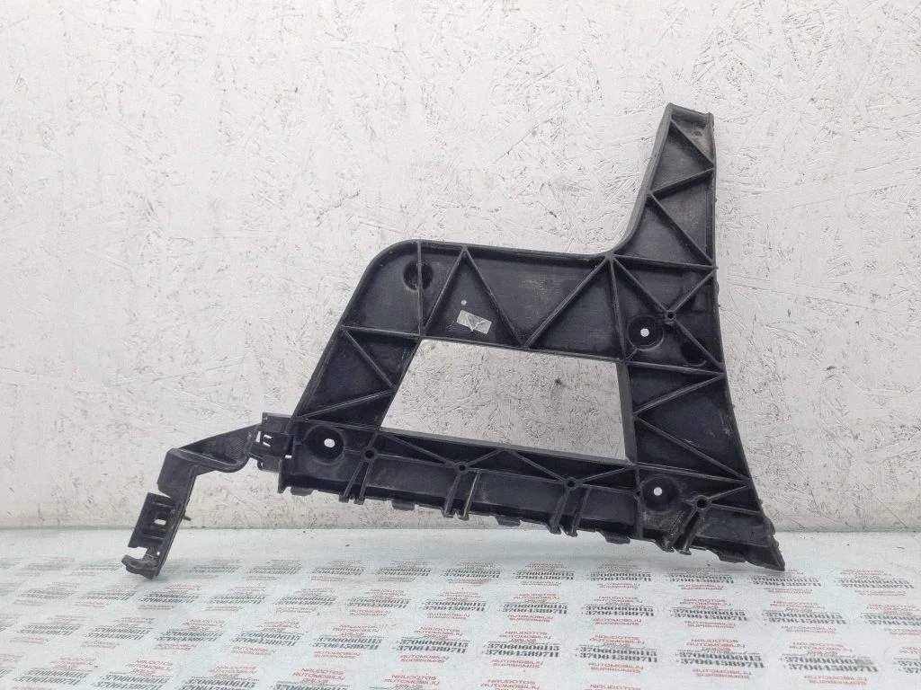Tagumise kaitseraua kinnitusklamber – Audi A4 Allroad B8 (2008-2016)