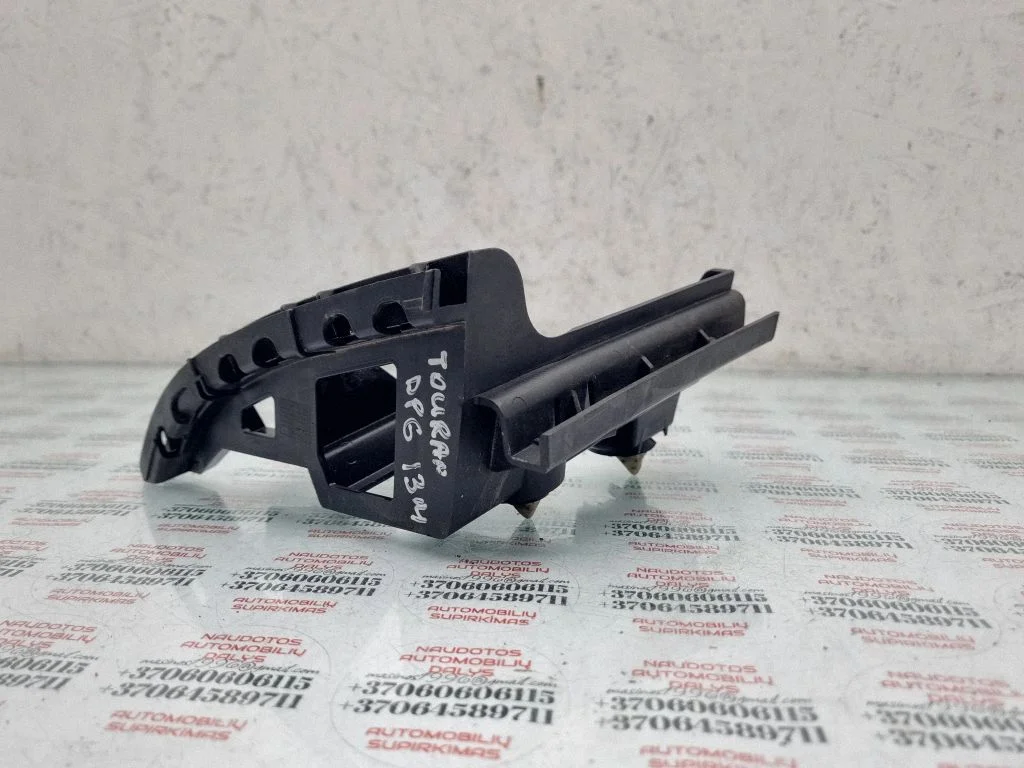 Rear bumper mounting bracket 1T0807454