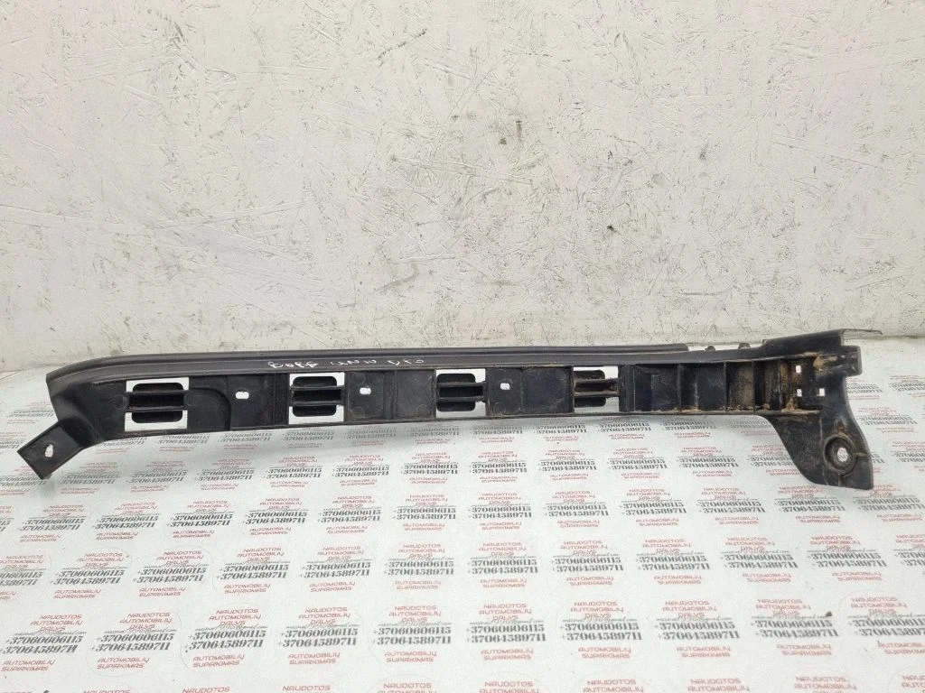 Rear bumper mounting bracket – Volkswagen Bora (1998-2005)