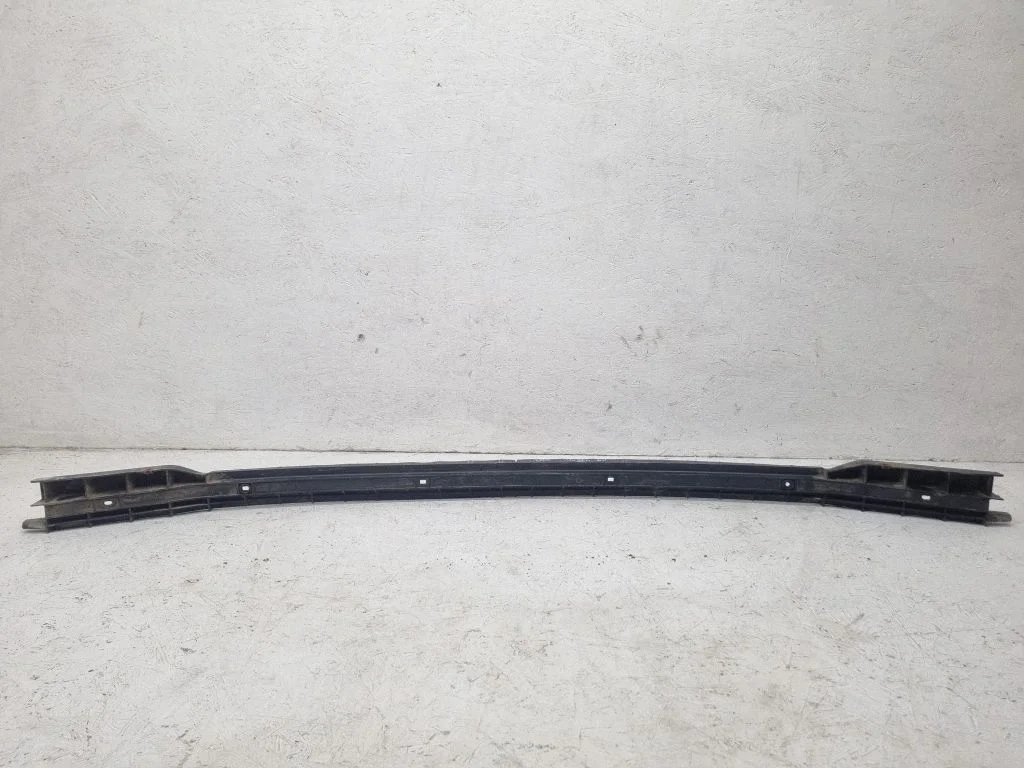 Rear bumper mounting bracket 3B5807861C