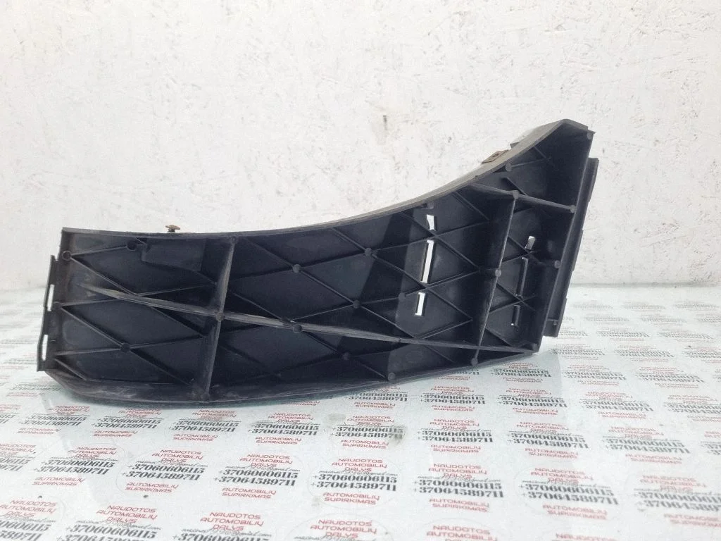 Rear bumper mounting bracket 7M0807377C