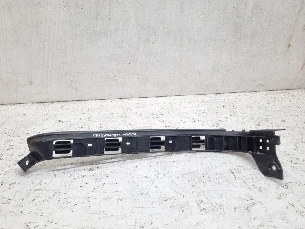 Rear bumper mounting bracket – Volkswagen Bora (1998-2005)