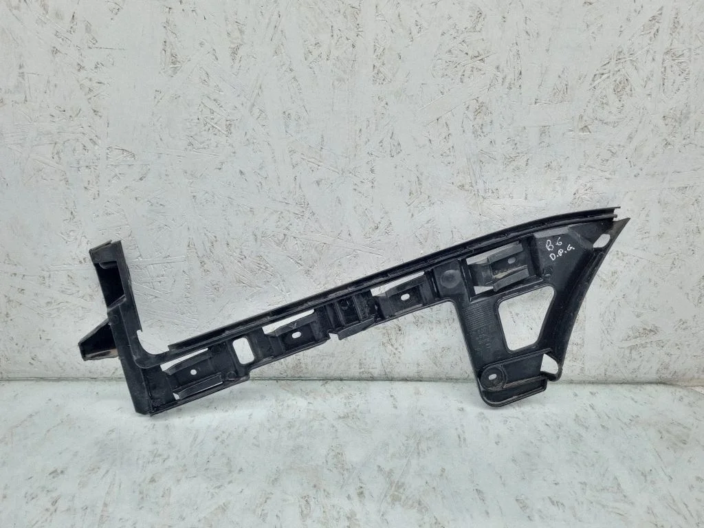 Tagumise kaitseraua kinnitusklamber – Volkswagen Passat B6 (2005-2010)