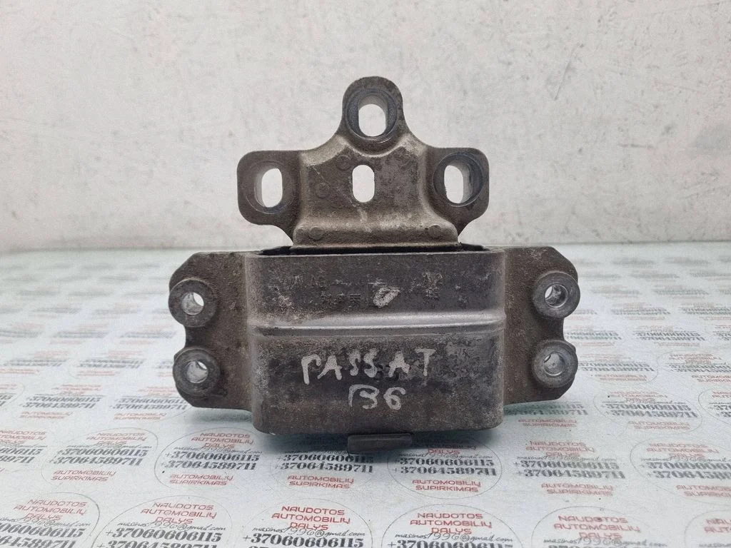Poduszka skrzyni biegów 3C0199555