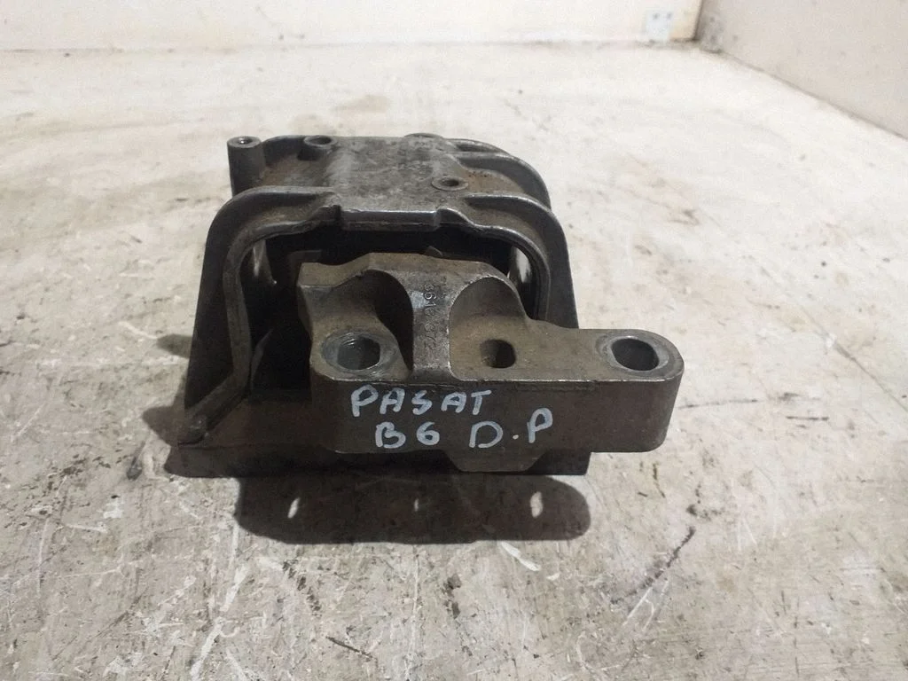 Gearbox mount 1K0199262