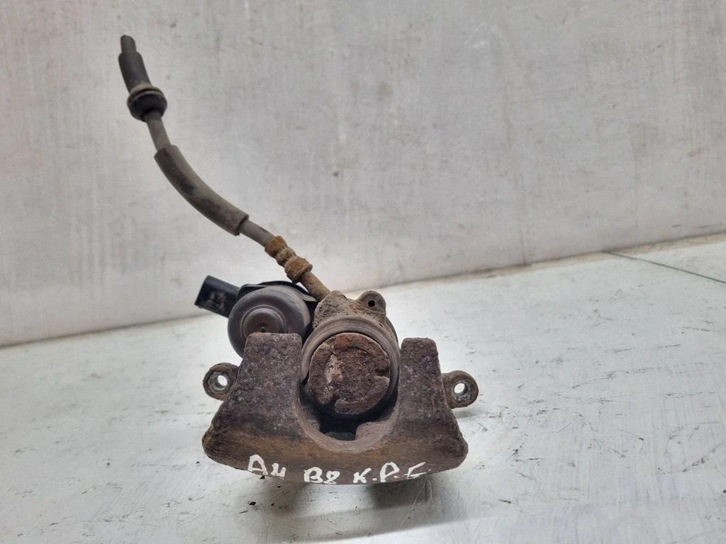Tagumine pidurisadul 32335478