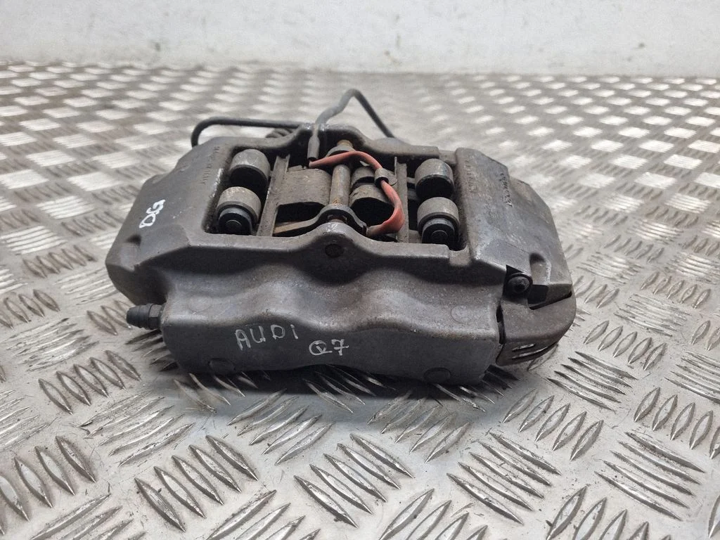 Tagumine pidurisadul – Audi Q7 4L (2005-2015)