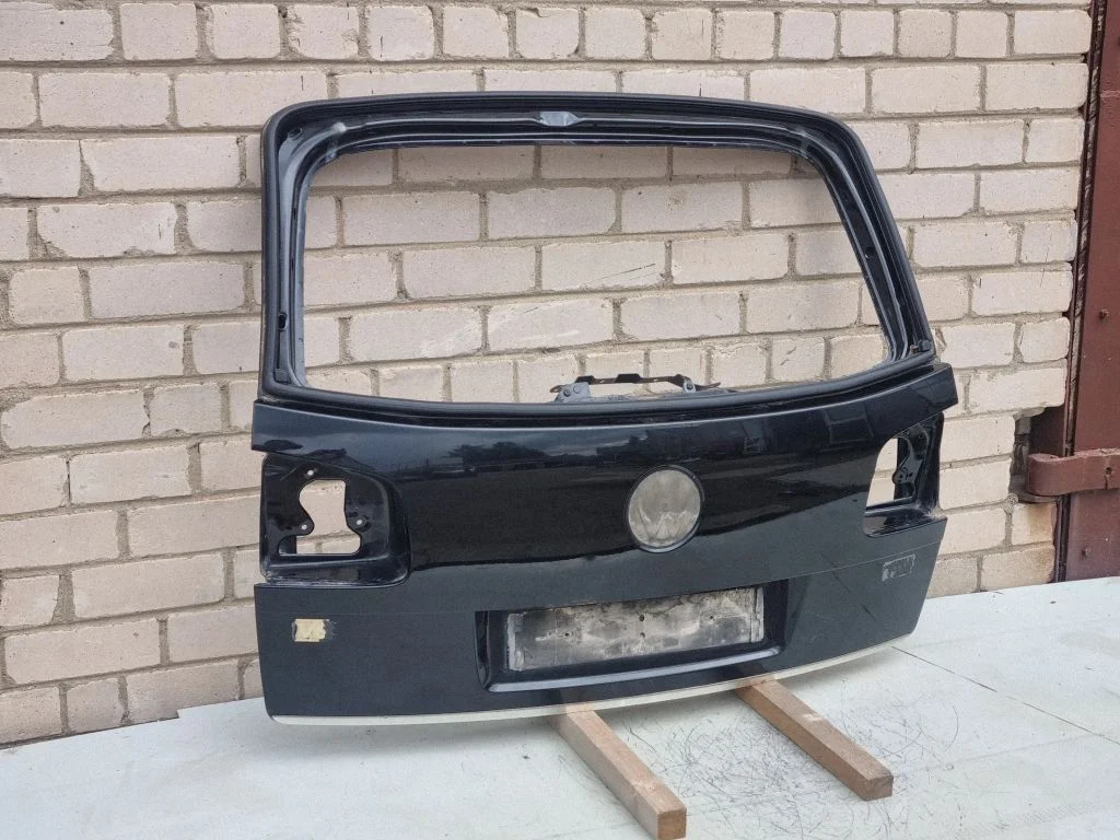 Tailgate/trunk/boot lid