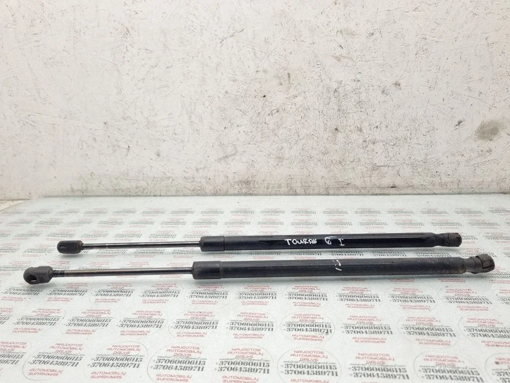 Tailgate/trunk strut/damper 1T0827550C