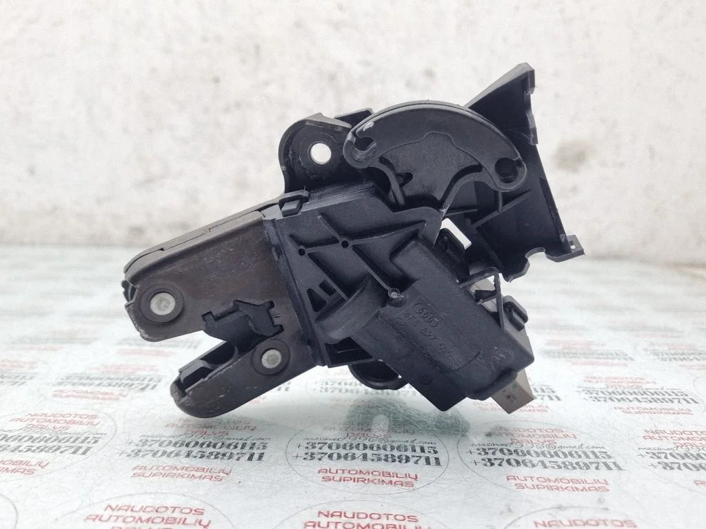 Tailgate/trunk/boot lock/catch/latch – Volkswagen Jetta V (2005-2010)