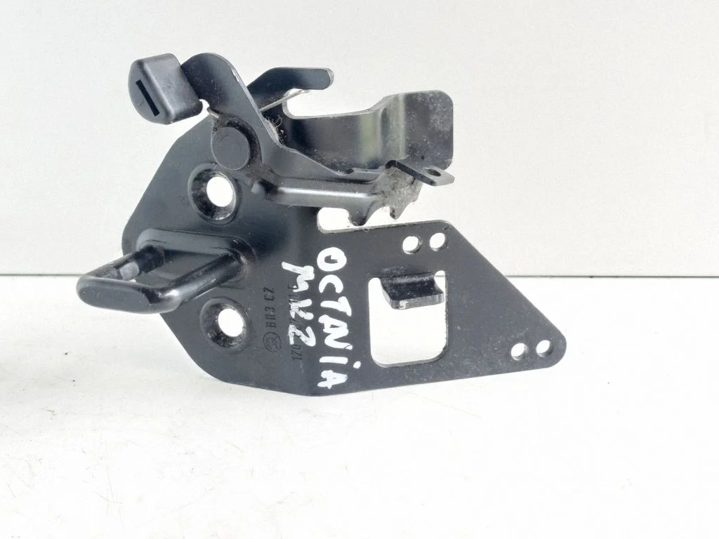 Tailgate/trunk/boot lock/catch/latch 1Z0827511C