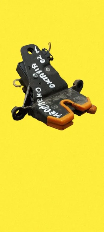 Tailgate/trunk/boot lock/catch/latch – Skoda Octavia Mk1 (1U) (1996-2004)