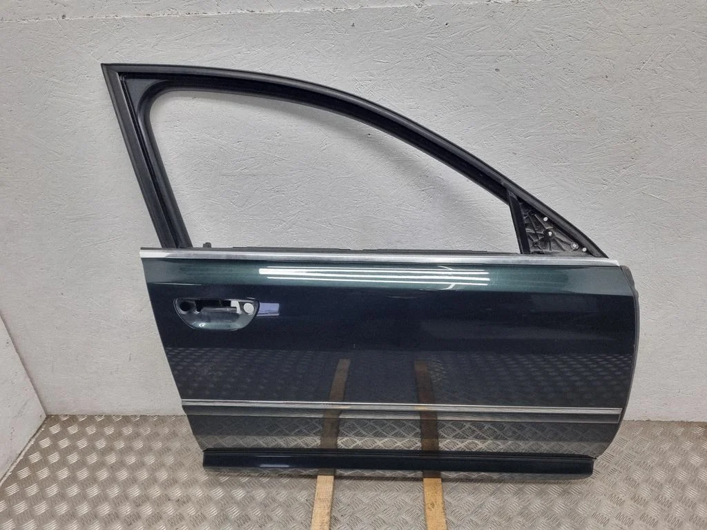 Front door – Audi A8 S8 D3 4E (2002-2009)
