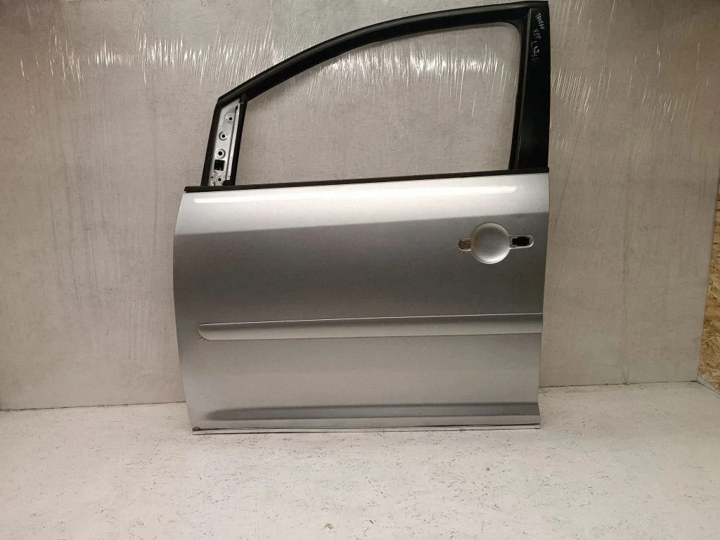 Front door – Volkswagen Touran I (2003-2010)