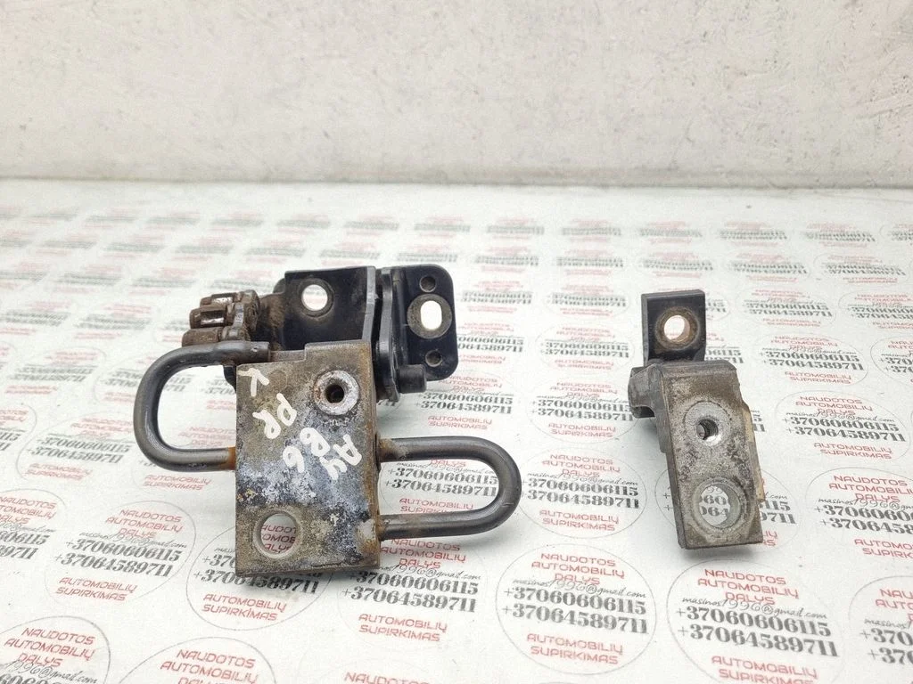 Front door hinges set – Audi A4 S4 B6 8E 8H (2001-2005)