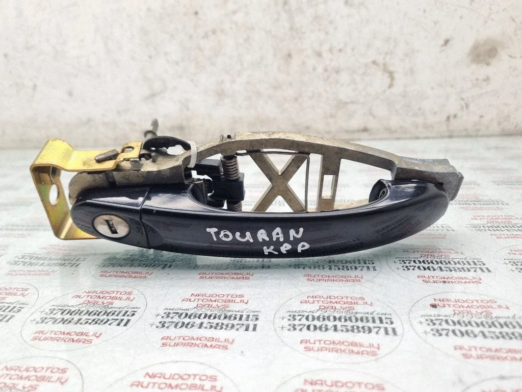 Esiukse välimine käepide – Volkswagen Touran I (2003-2010)