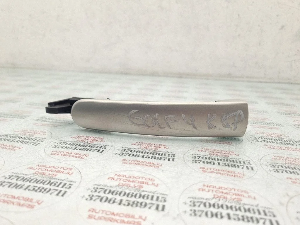 Front door exterior handle 3B0837207