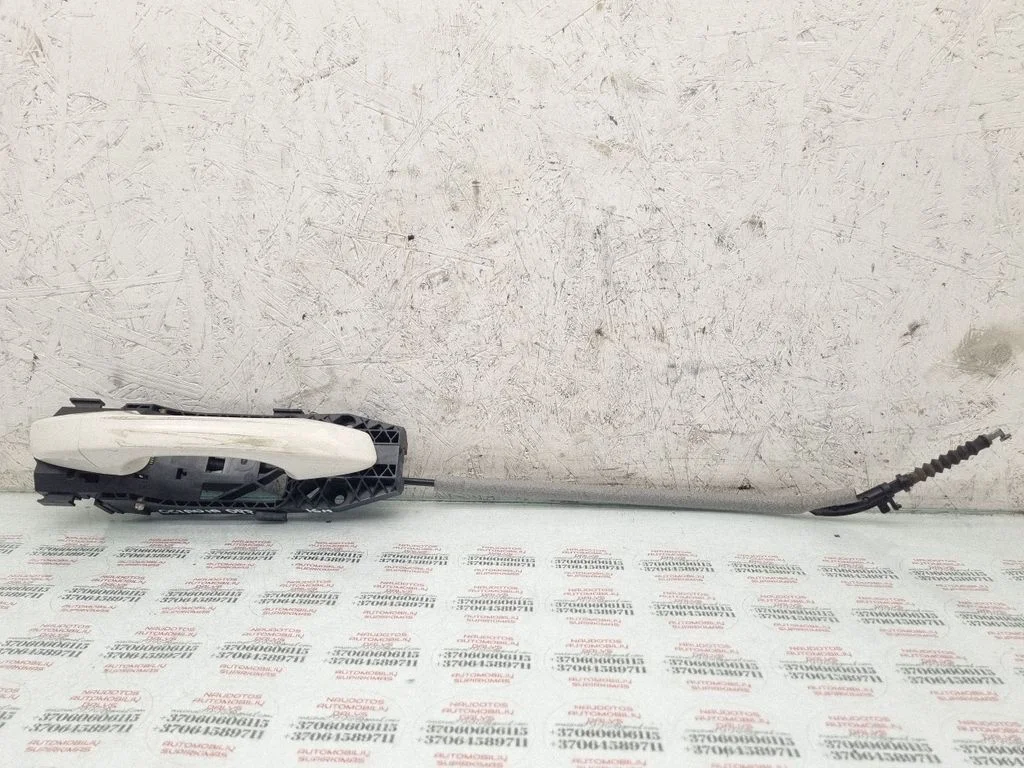 Front door exterior handle – Skoda Octavia Mk3 (5E) (2013-2019)