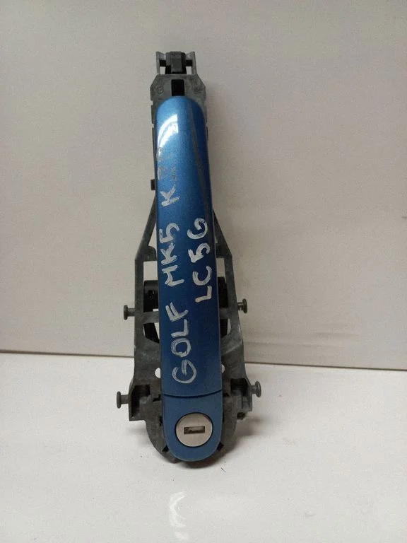 Front door exterior handle 1Z0839886