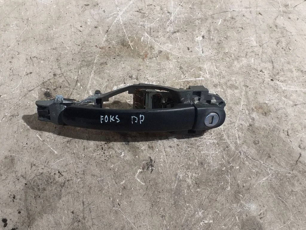 Front door exterior handle L604839