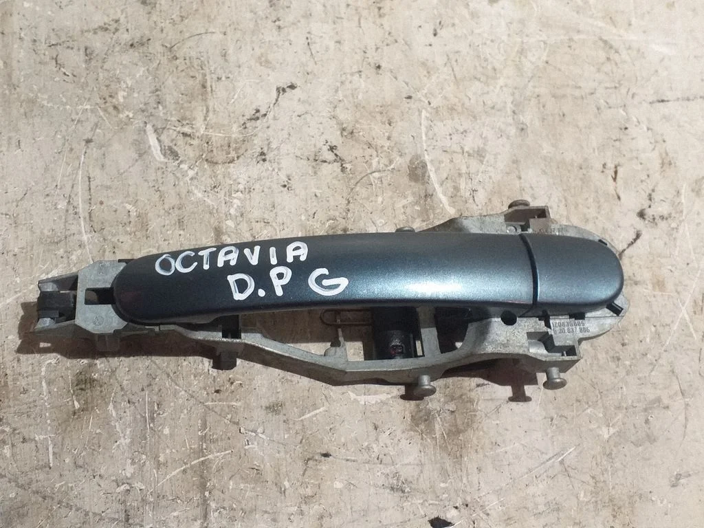 Ārējais atvēršanas rokturis 1J0837885