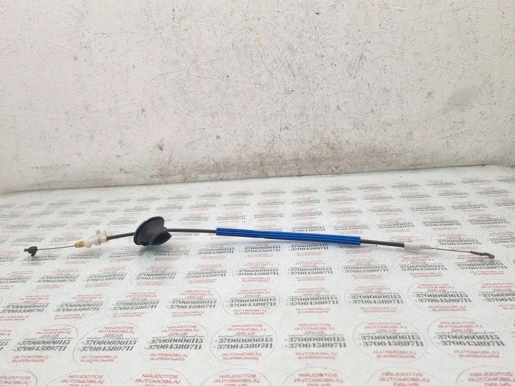 Front door cable line – Audi A4 Allroad B8 (2008-2016)