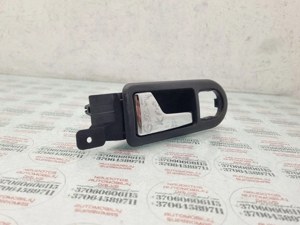 Esiukse sisemine käepide – Volkswagen Golf IV (1998-2005)