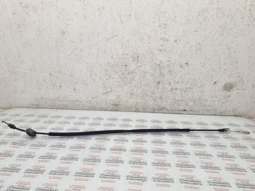 Front door cable line – Volkswagen Touran I (2003-2010)
