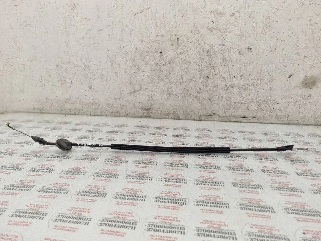 Front door cable line – Volkswagen Touran I (2003-2010)
