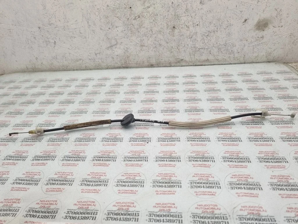 Front door cable line – Volkswagen Touareg I (2002-2010)