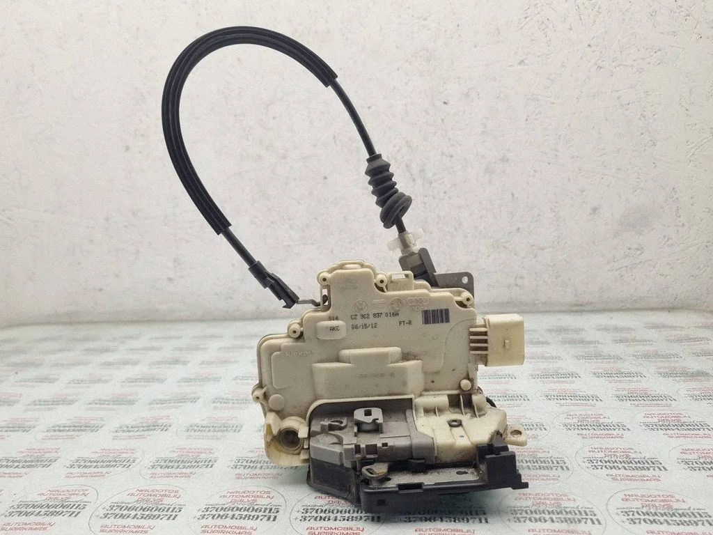 Front door lock – Volkswagen Passat CC (2008-2016)