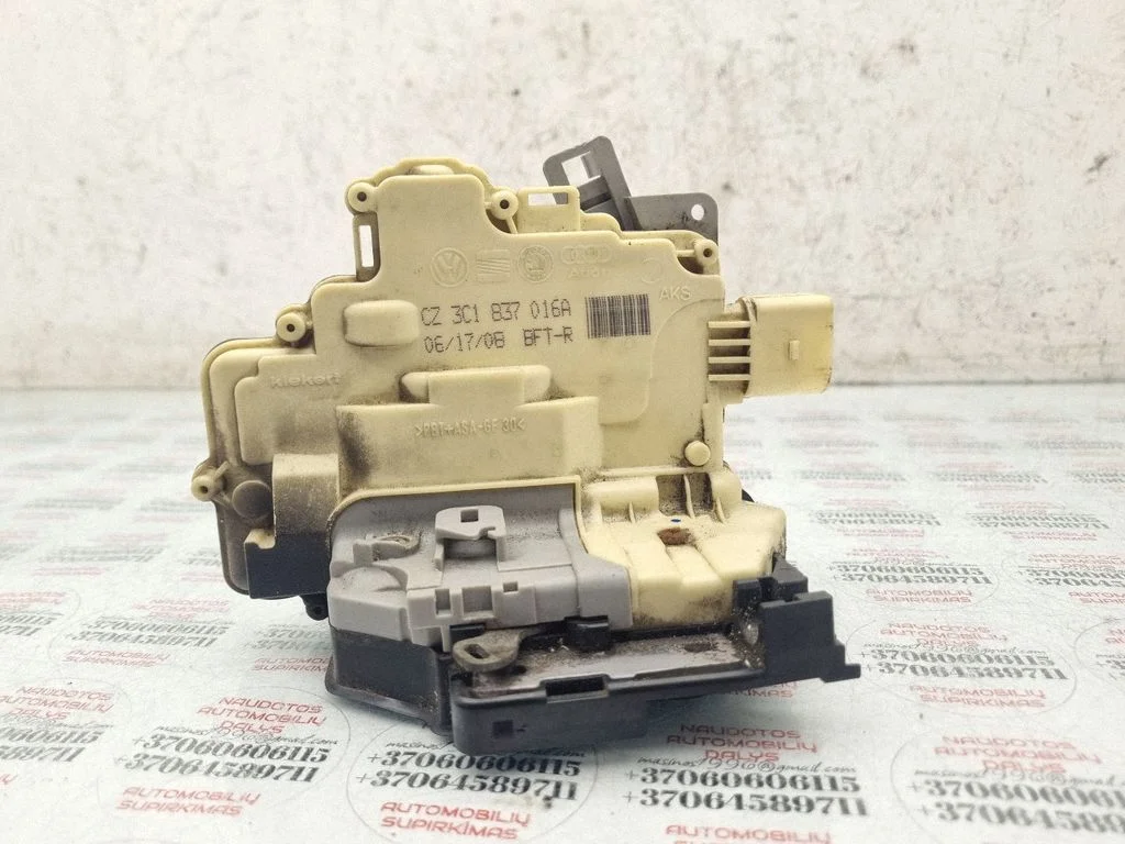 Front door lock 3C1837016A