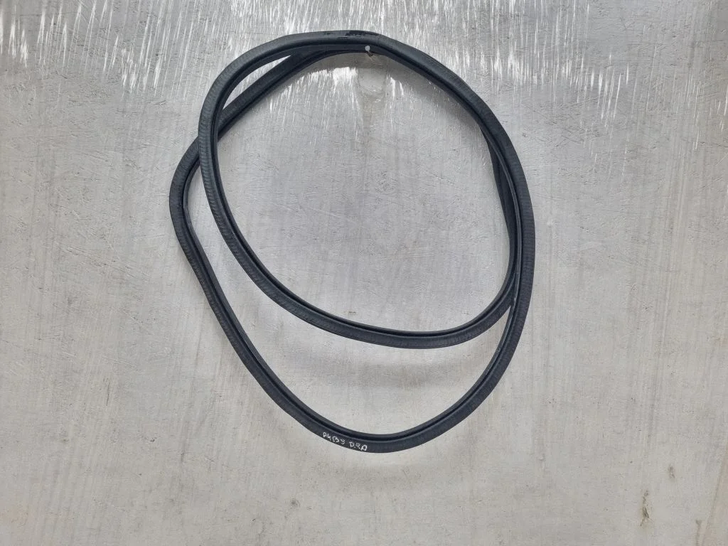 Front door rubber seal – Audi A4 Allroad B8 (2008-2016)