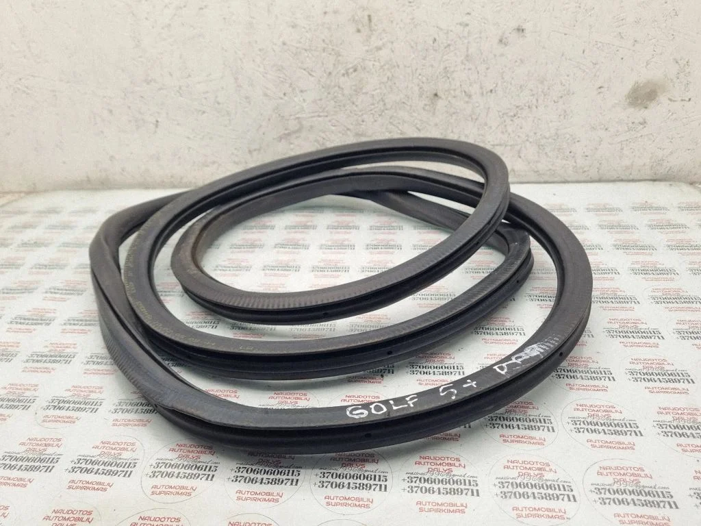 Front door rubber seal 5M0867911D
