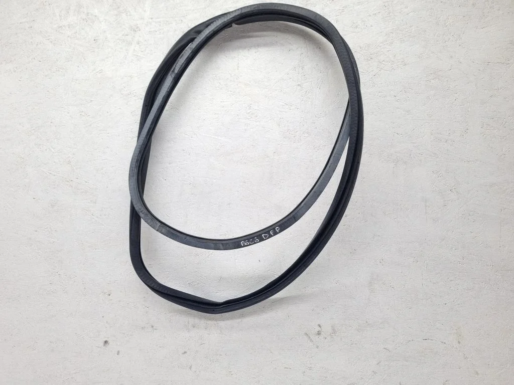 Front door rubber seal – Audi A6 Allroad C6 (2006-2011)