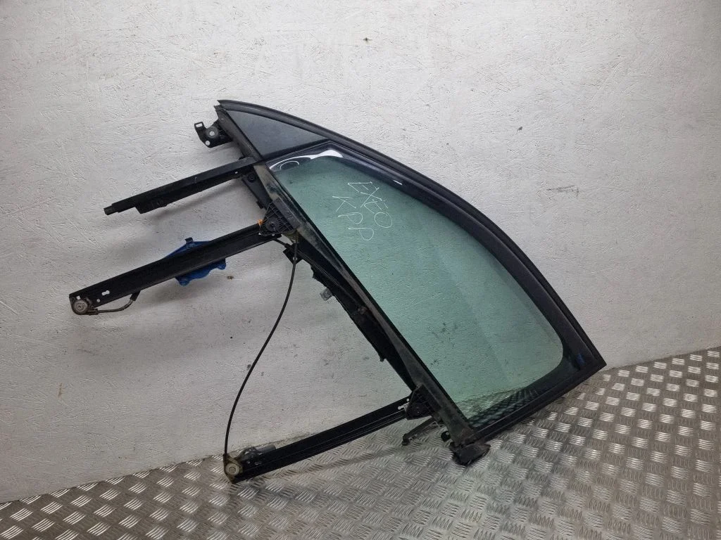 Priekšējā el. loga pacēlāja mehānisms bez motoriņa 8E0837461C