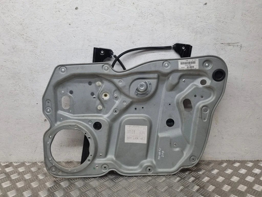 Front window lifting mechanism without motor 1T1837730AJ
