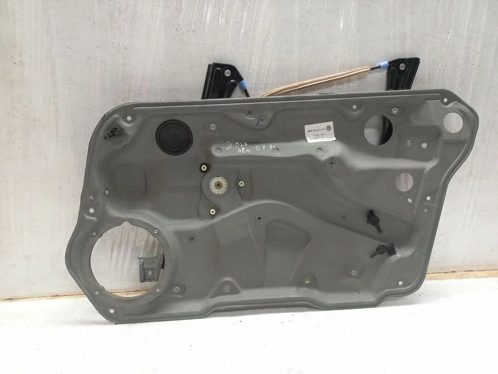 Front window lifting mechanism without motor – Volkswagen Polo IV 9N3 (2005-2009)