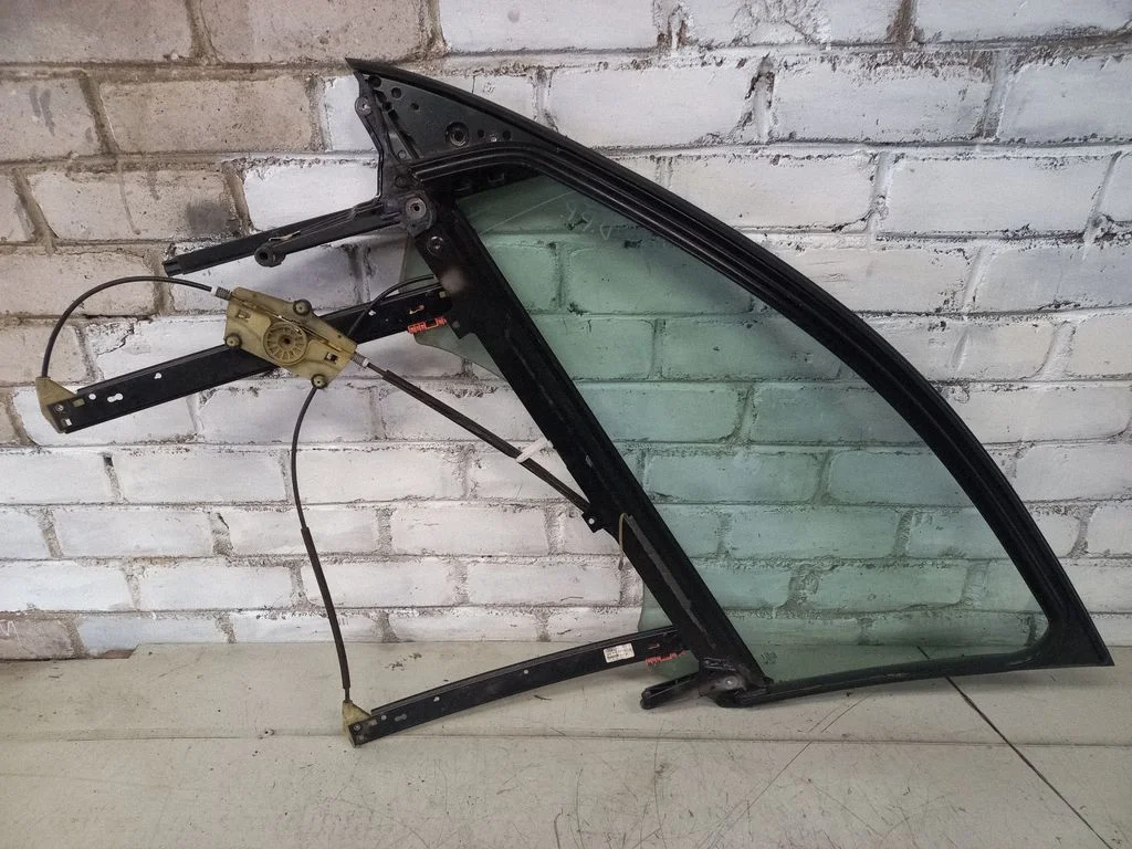 Front window lifting mechanism without motor – Audi A6 Allroad C6 (2006-2011)