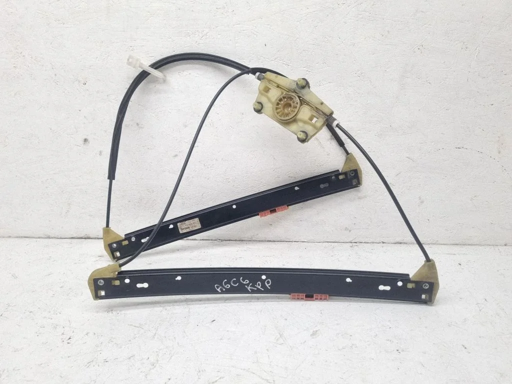 Front window lifting mechanism without motor – Audi A6 Allroad C6 (2006-2011)
