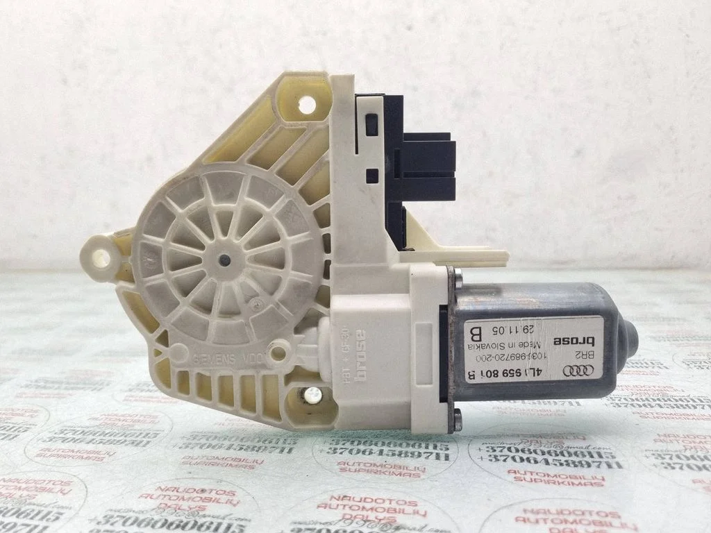 Front door window regulator motor – Audi Q7 4L (2005-2015)