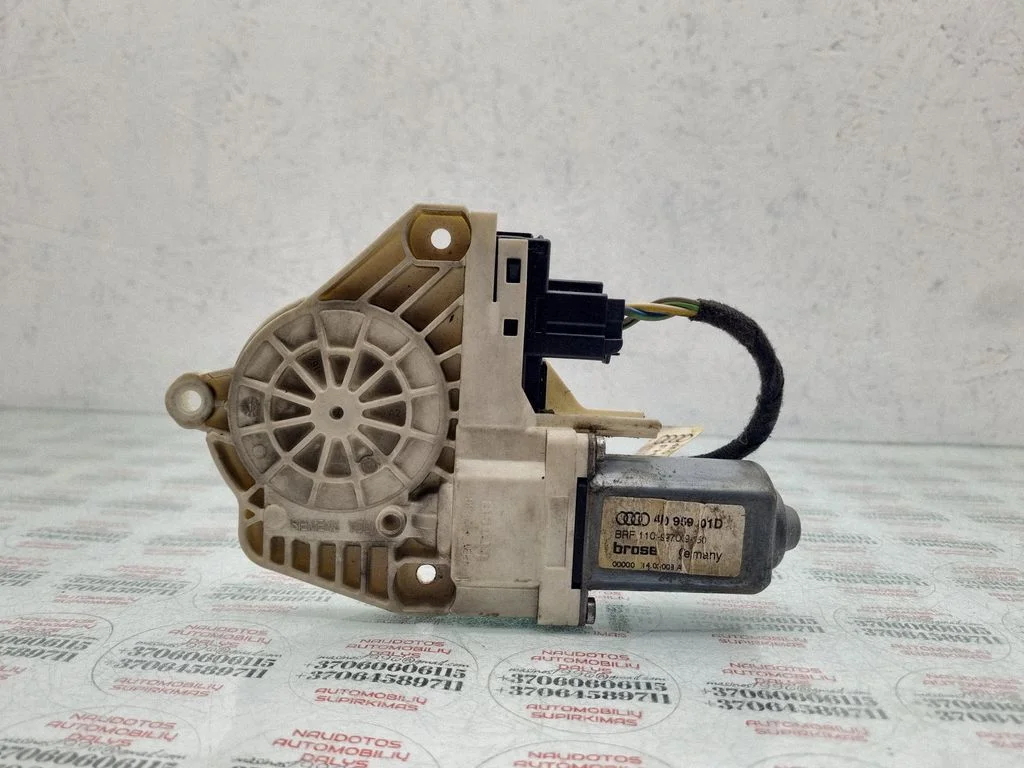 Priekšējā loga pacēlāja motoriņš 4F0959801D